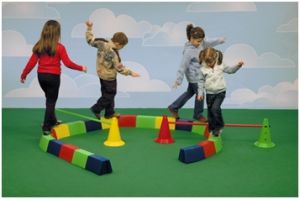 Детская балансировочная дорожка из блоков (20 элементов)